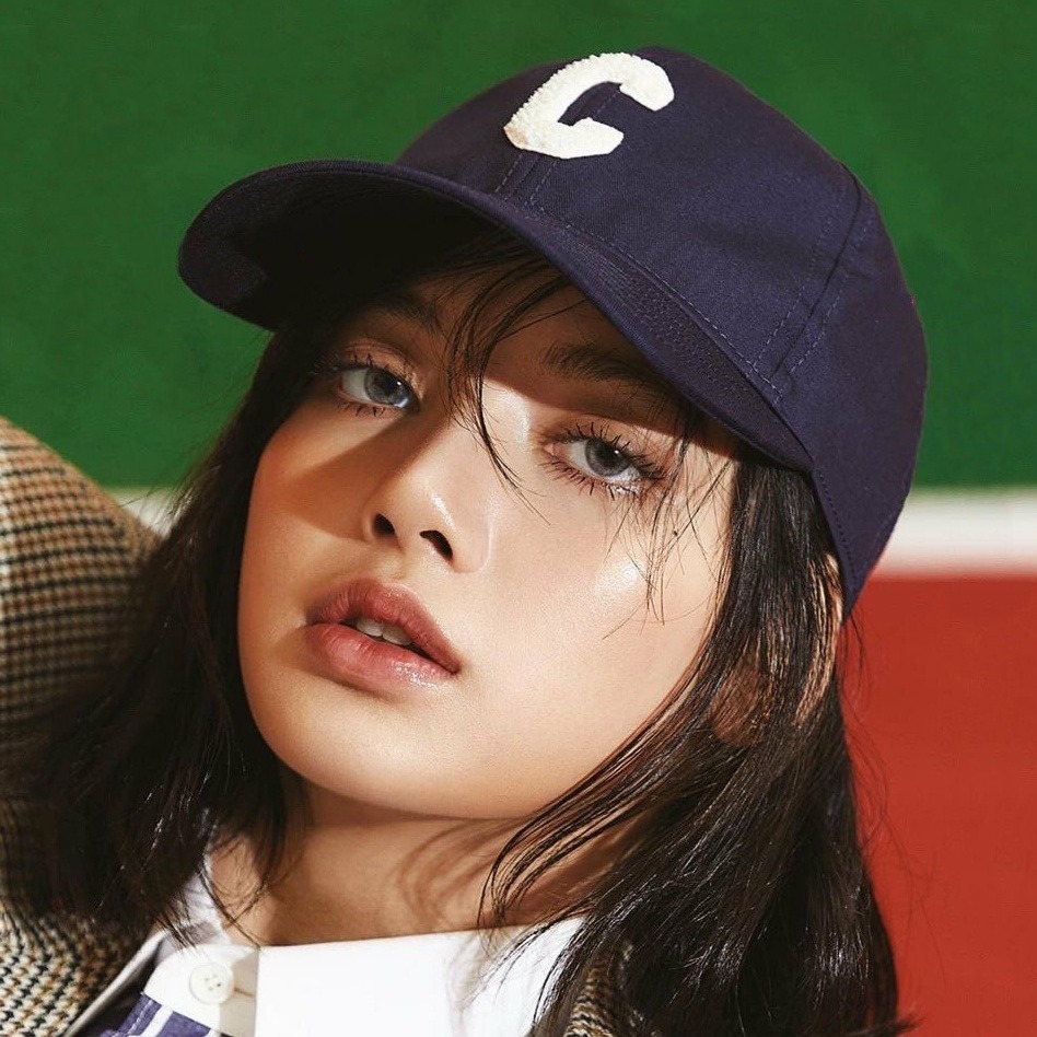 If you’re looking to add a baseball cap to your collection (or upgrade your current one), look no further than PeakTop Fashions. This brand has mastered the art of blending style and comfort, creating baseball caps that work for both casual days and fashion-forward moments.