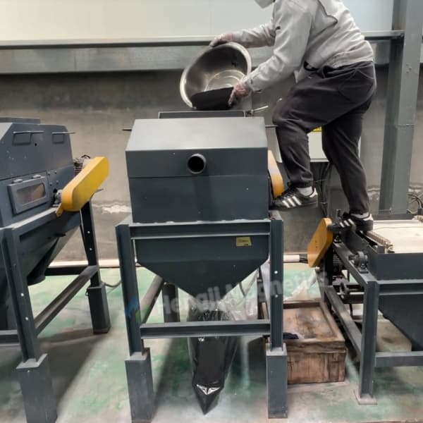 What Are the Key Operating Parameters for a Dry Drum Magnetic Separator?