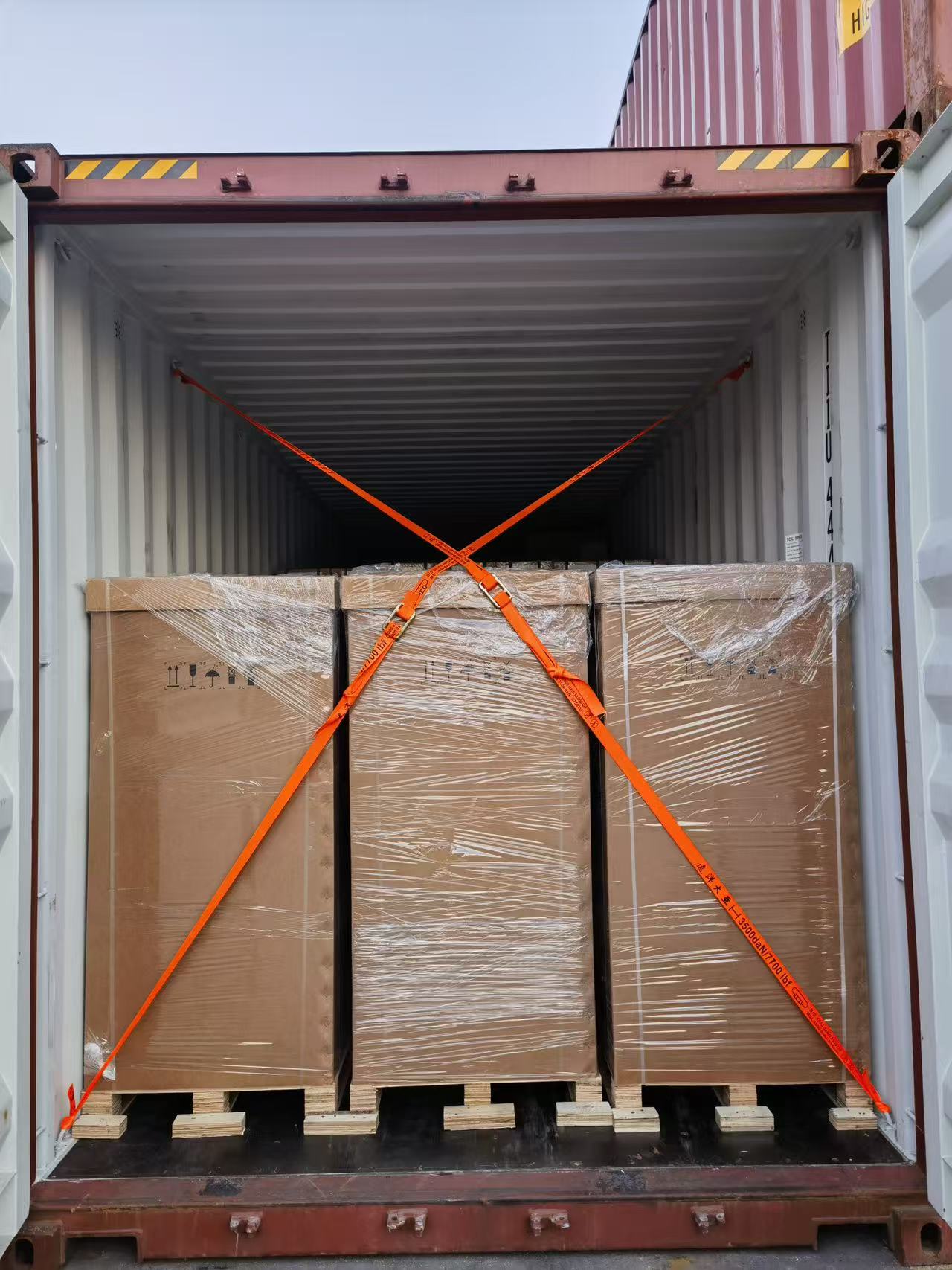 anesthesia equipment packaging and container loading.