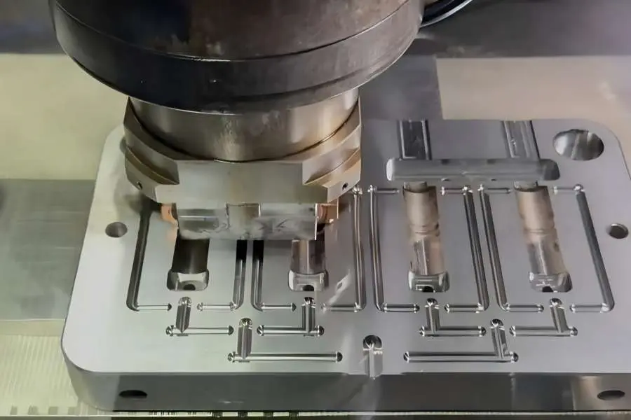 Precision Machining for Injection Mold Quality Precision machining accuracy for injection mold components, cavities, cores, and fitting surfaces