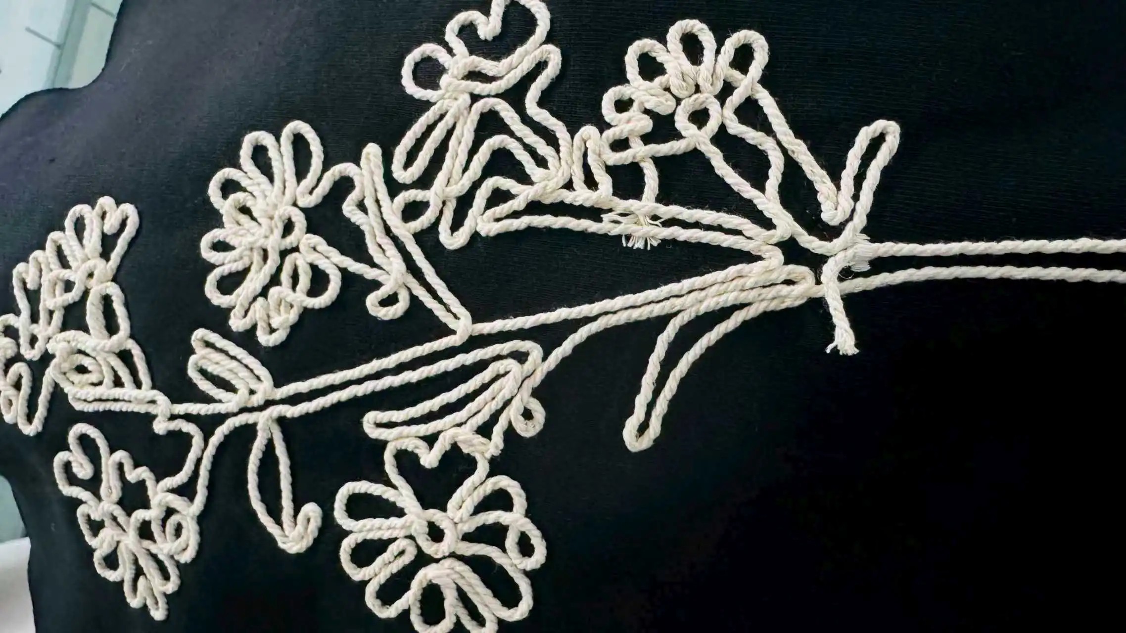 Thick cotton cording with raised embroidered lines