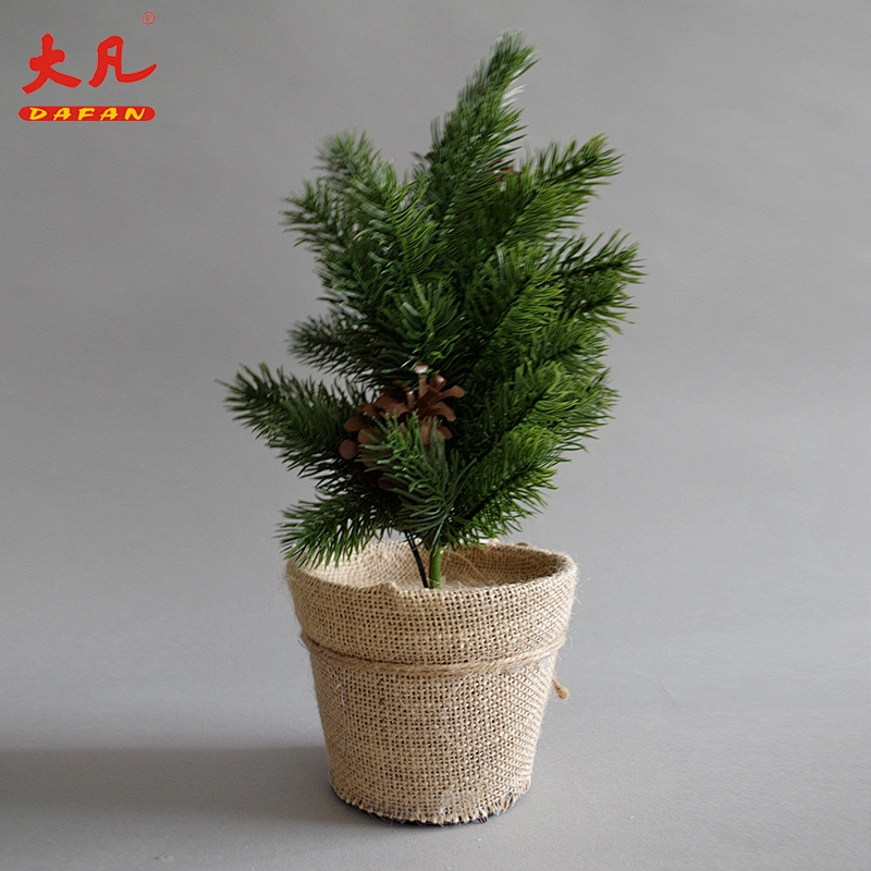 高品质的桌松树针灯电池模拟树灯led圣诞树灯为家庭聚会
