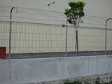 top roll fence