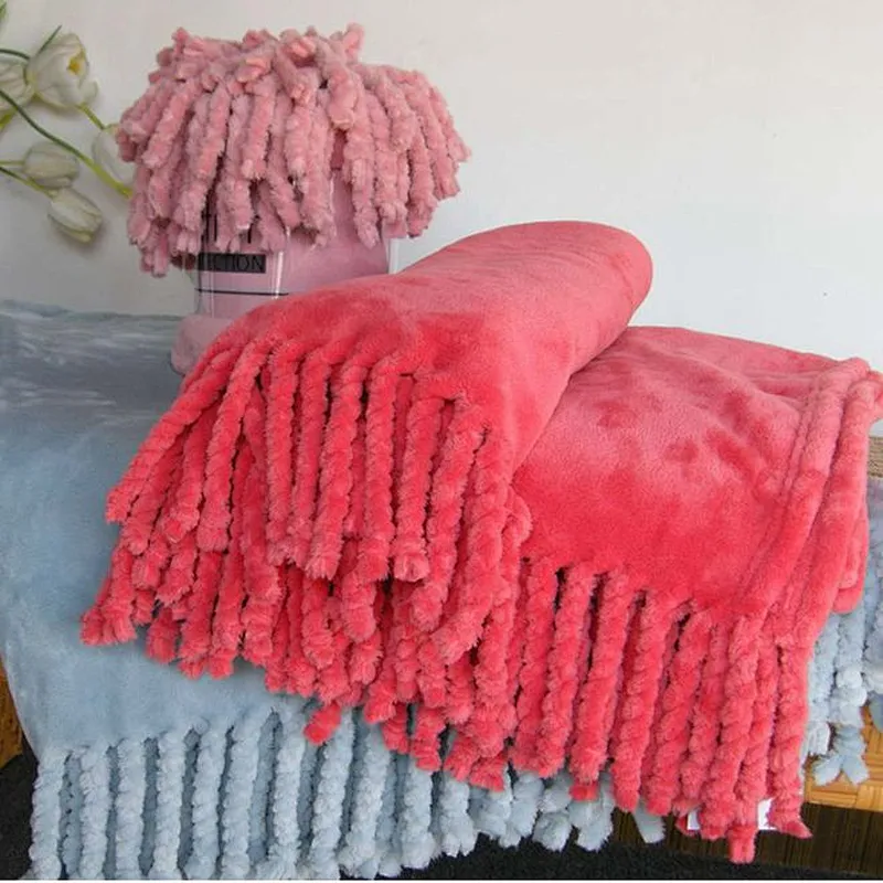 100% Polyester Hot Selling Super Soft Flannel Fleece Fringed Blanket