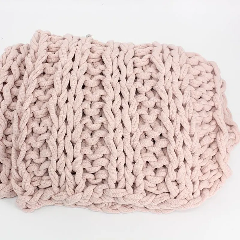 100% Acrylic Hand Made Super Thick Yarn Knitted Throw