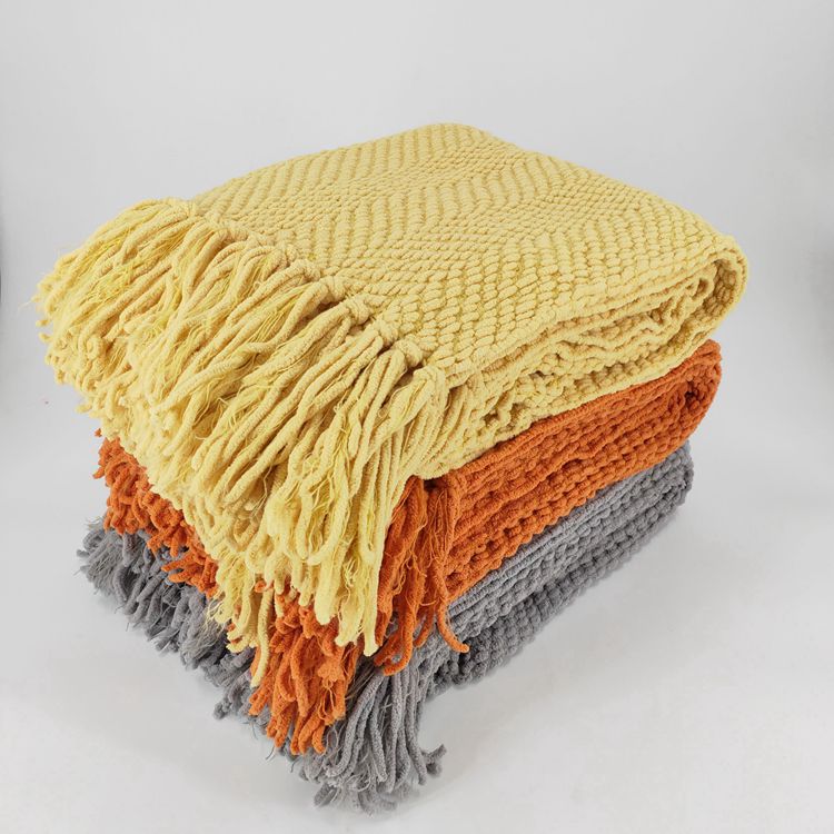100% Polyester Chenille Soft Woven Office Sleeping Blanket Throw Plaid