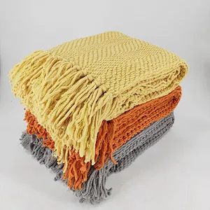 100% Polyester Chenille Soft Woven Office Sleeping Blanket Throw Plaid