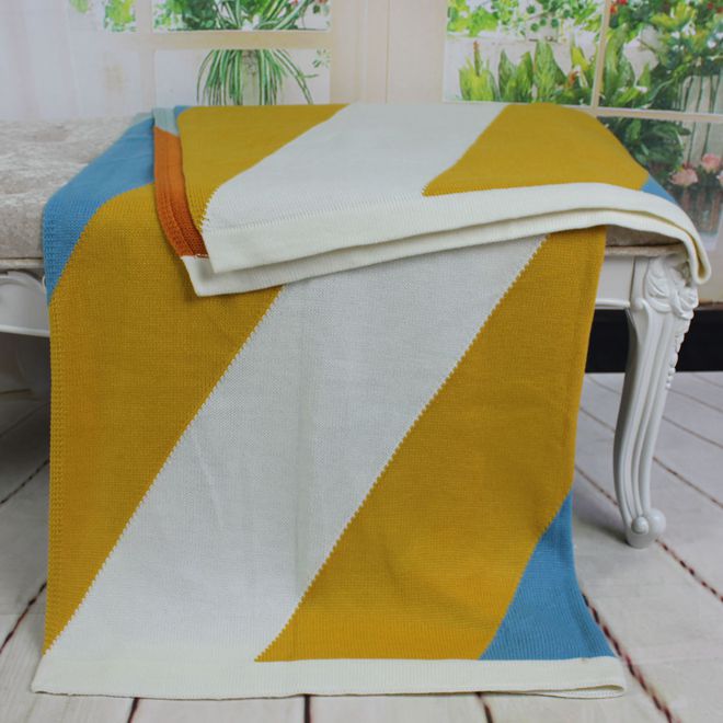 100% Acrylic Jacquard Sofa Decorative Knitted Blanket Throw