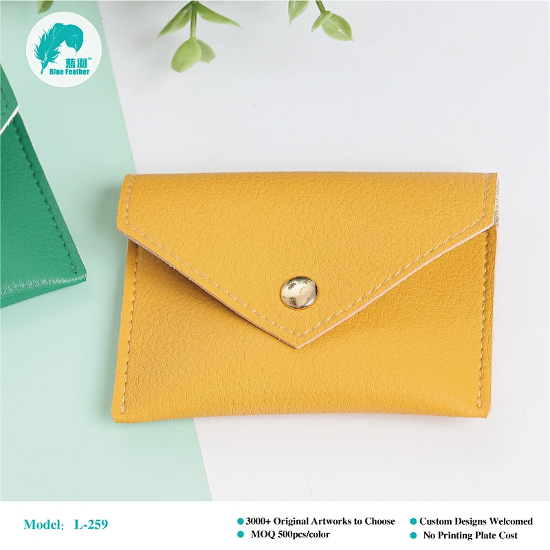 Small pouch