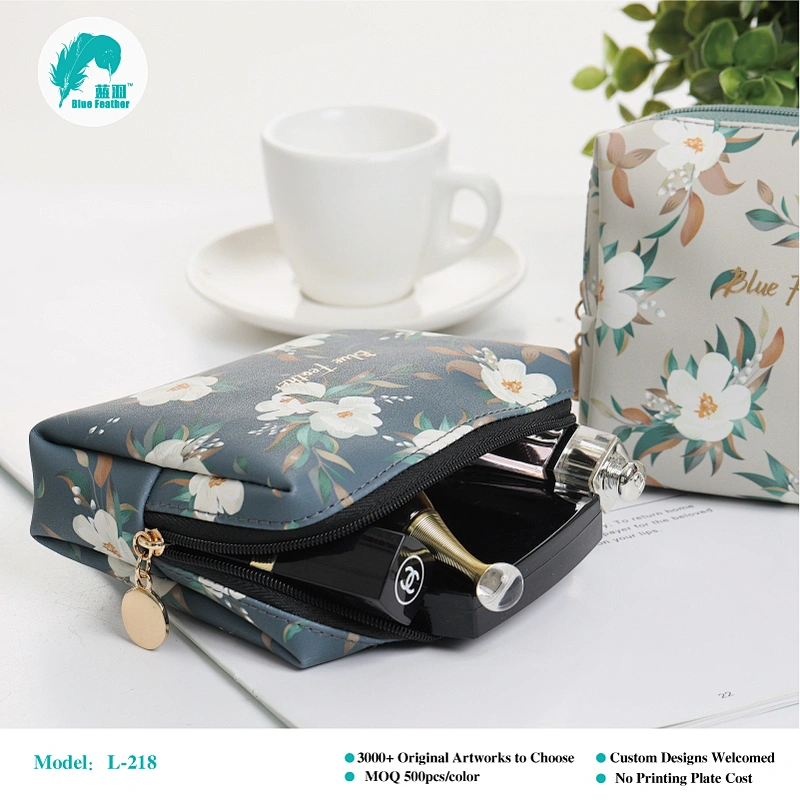 Cosmetic bag
