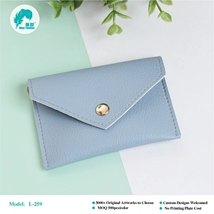 Small pouch
