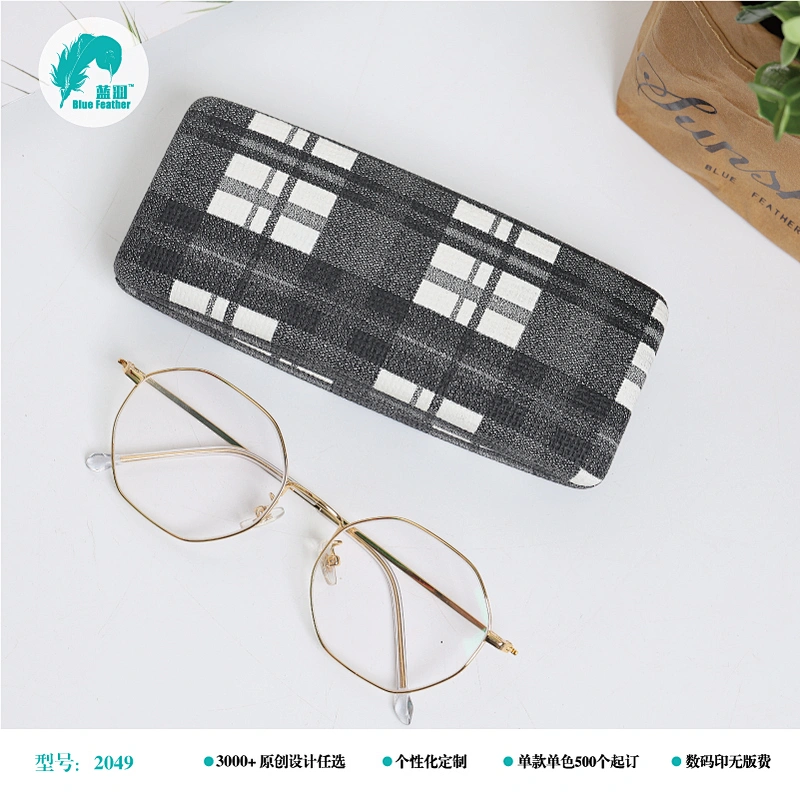 eyelgasses case