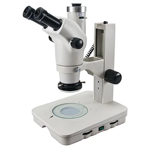 Stereomicroscopio zoom, 0,6x-5x, 1:8,3