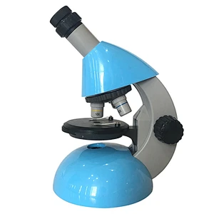 Microscope biologique étudiant en plastique