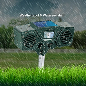 Solar Powered Motion Activated Ultrasonic with Flashing Strobe Outdoor Animal and Pest Repeller