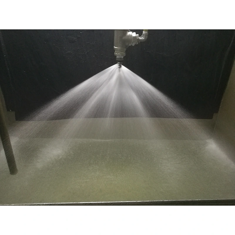 Maximum free passage full cone (hollow cone) nozzle
