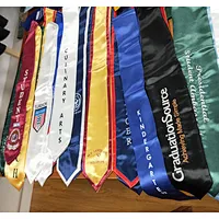 Customized Colorful College Logo OEM University Graduation Stole