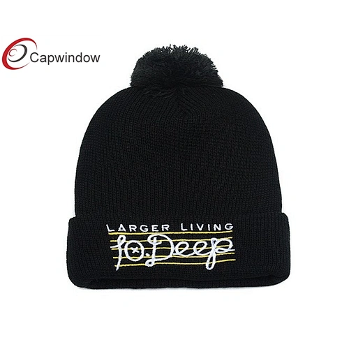 Flat Embroidery Logo Skiing Beanie Winter Hats With A Pompon On Top