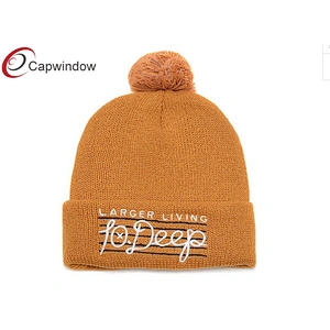 Flat Embroidery Logo Skiing Beanie Winter Hats With A Pompon On Top