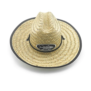 Sombrero de vaquero de paja natural de venta caliente con parche personalizado y corte de cordón de barbilla