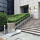 vertical platform lift for wheelchair