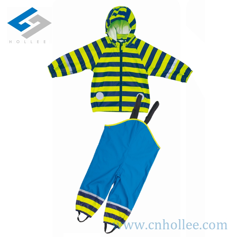 CHILDREN PU RAINSUIT
