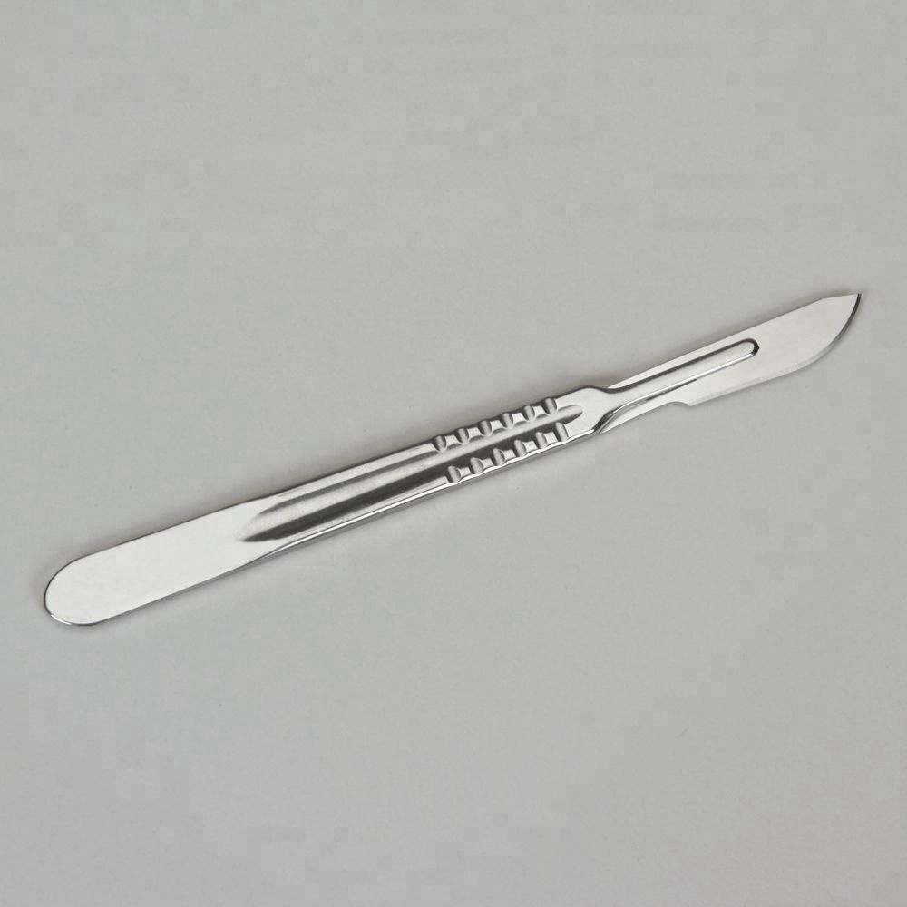 Sterile Stainless Steel Surgical Blade with Plastic Handle