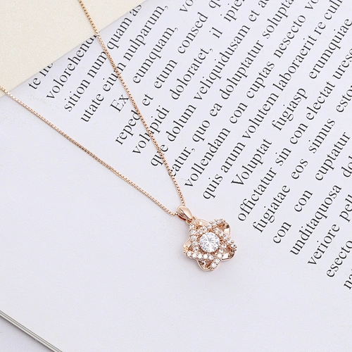 star necklace