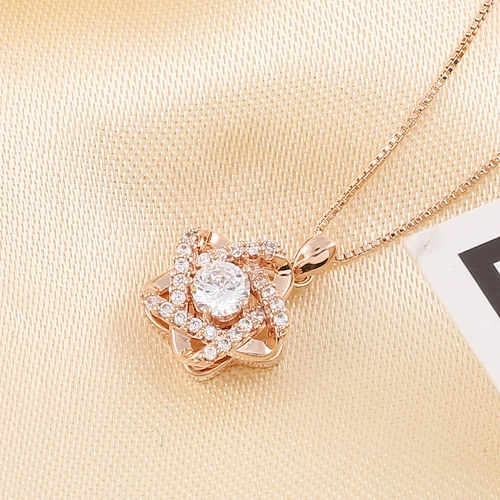 star necklace
