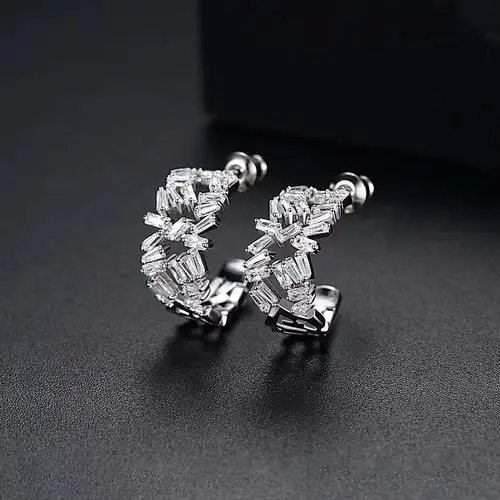 stud earrings