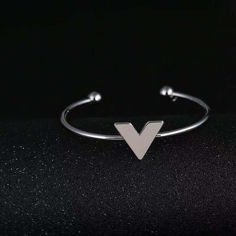 fashion bracelet