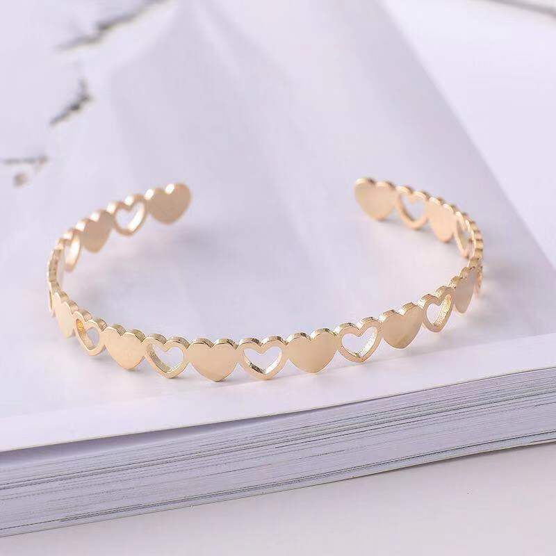 gold bracelets for women