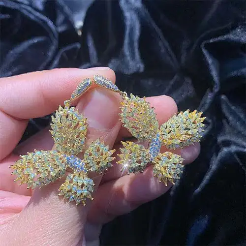 earrings jewelry