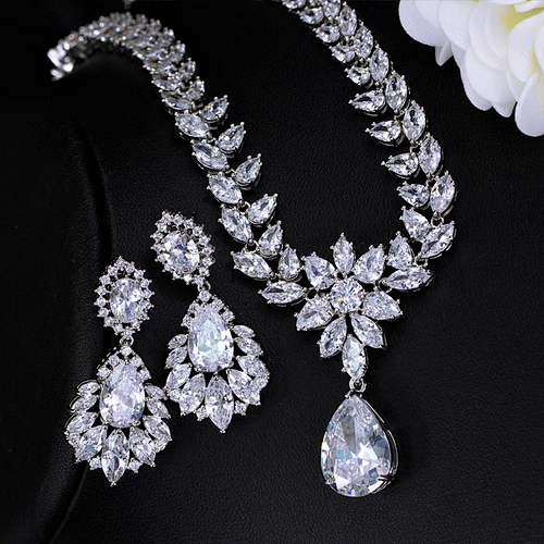 diamond bridal necklace set