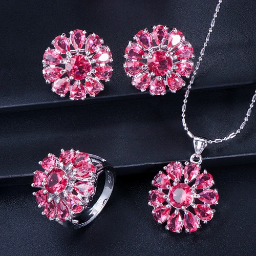 jewelry designer