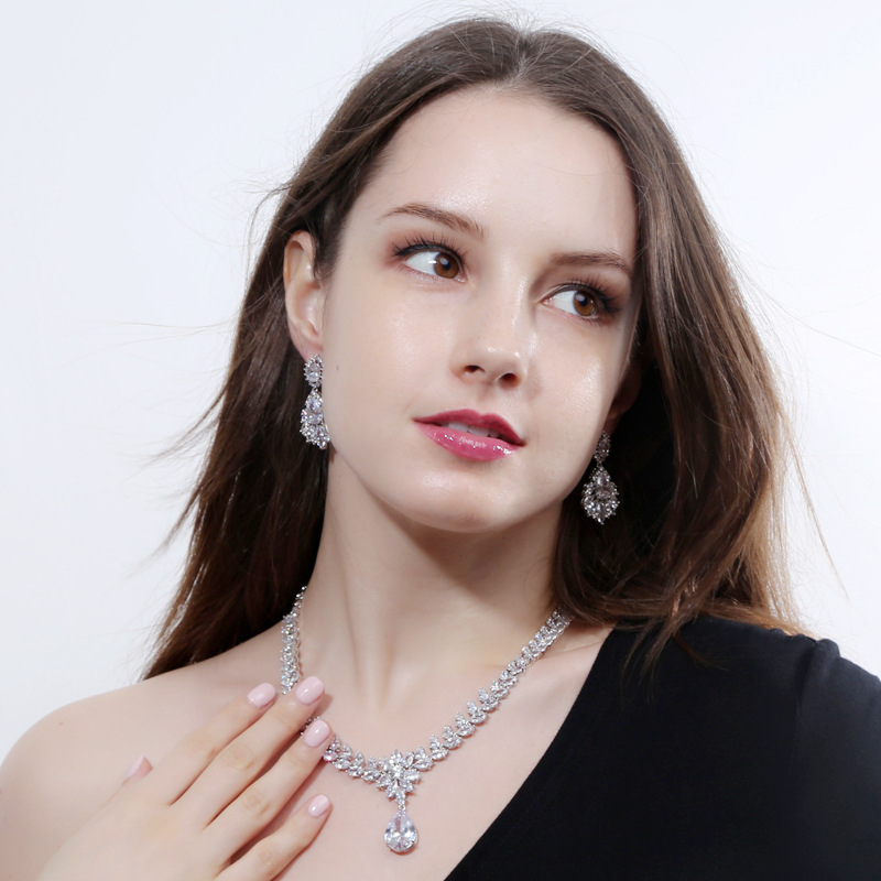diamond necklace constellation pendant
