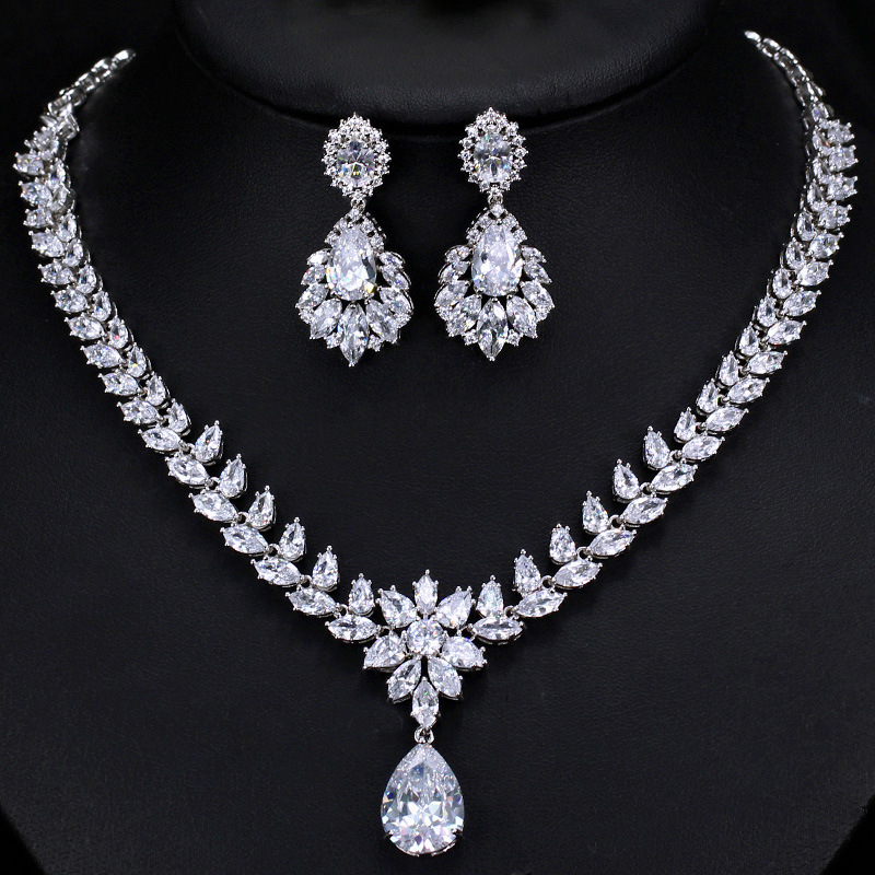 diamond necklace constellation pendant
