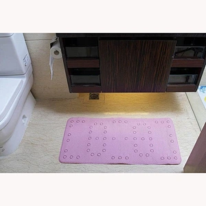 PVC ANTI-SLIP BATHTUB MAT WITH SUCTION CUPS