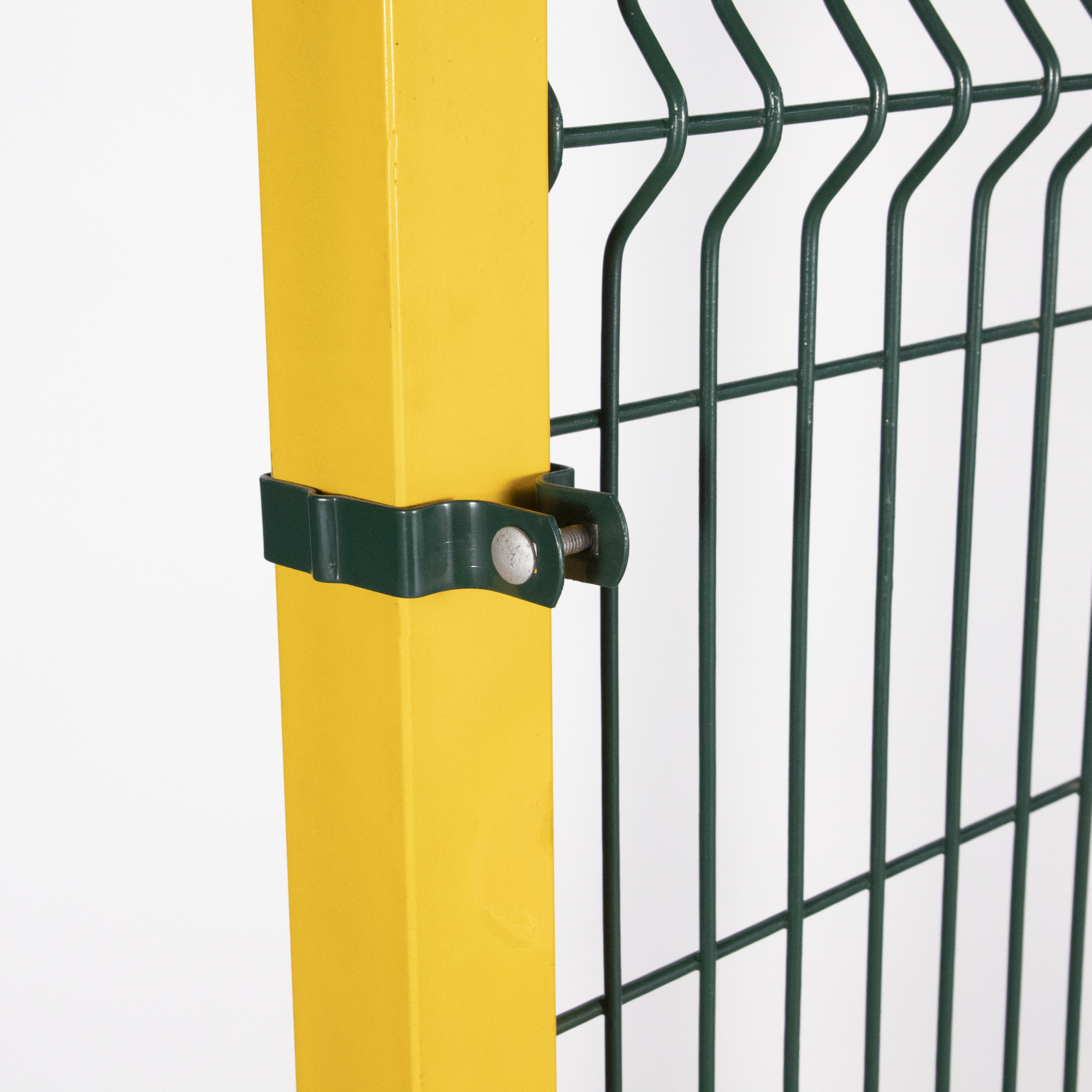 PVC COATED WIRE MESH FENCE