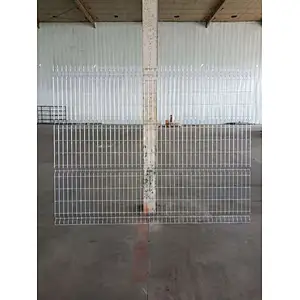 HOT DIPPED GALVANIZED WIRE MESH FENCE