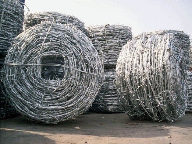 ELECTRO GALVANIZED BARBED WIRE