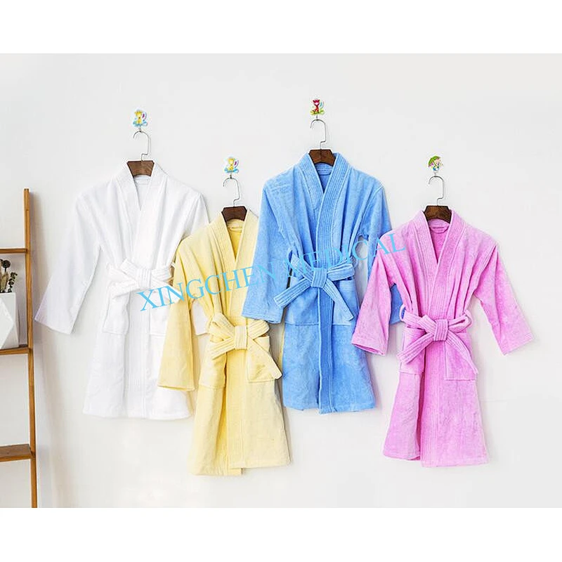 XC0917 Bathrobe