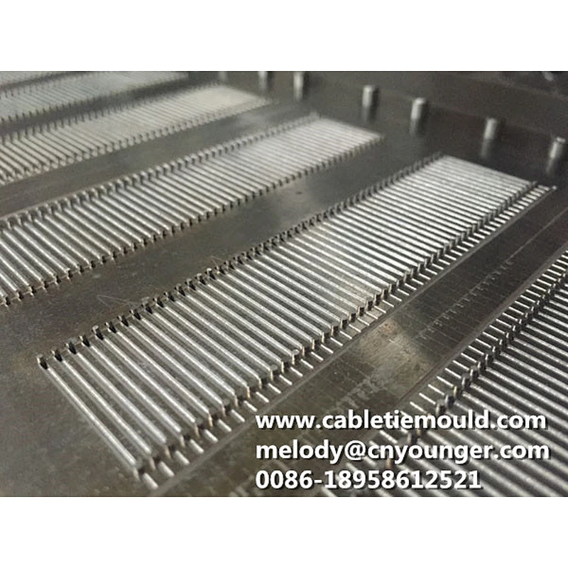 Plastic Loop Lock Mold for Garment Price Tag
