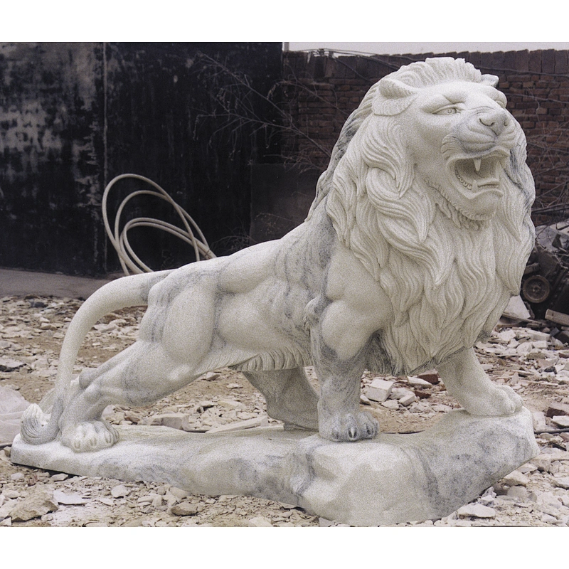 life size lion statue