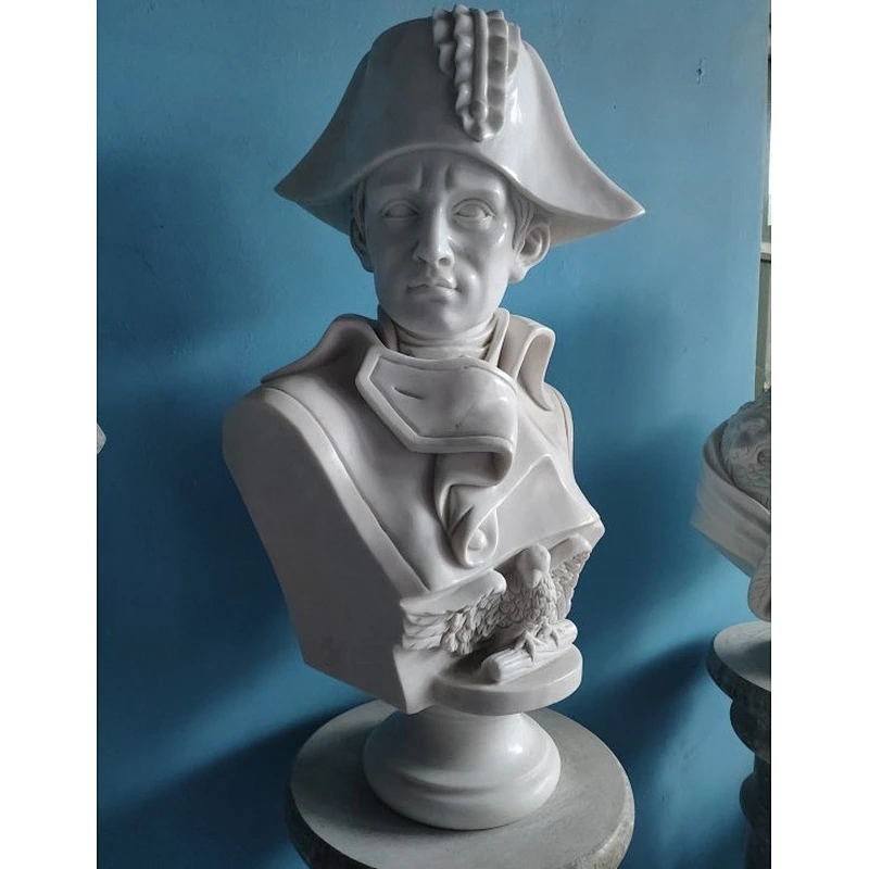 famous bust sculpture/famous head sculpture/statue head