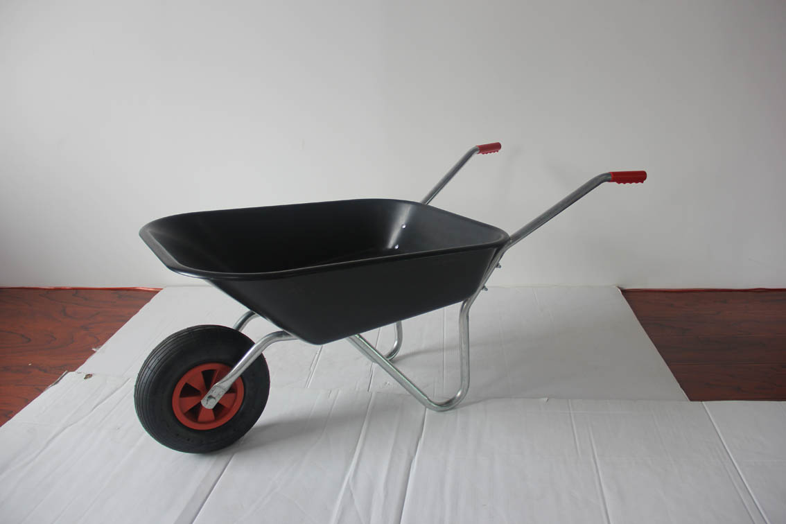 WHEELBARROW 65L POLY TRAY