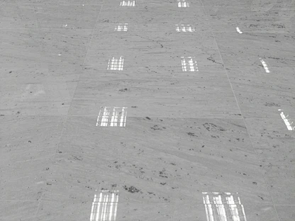 China Carrara white marble tile