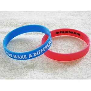 Free Sample Logo OEM Debossed Custom Silicon Wristband