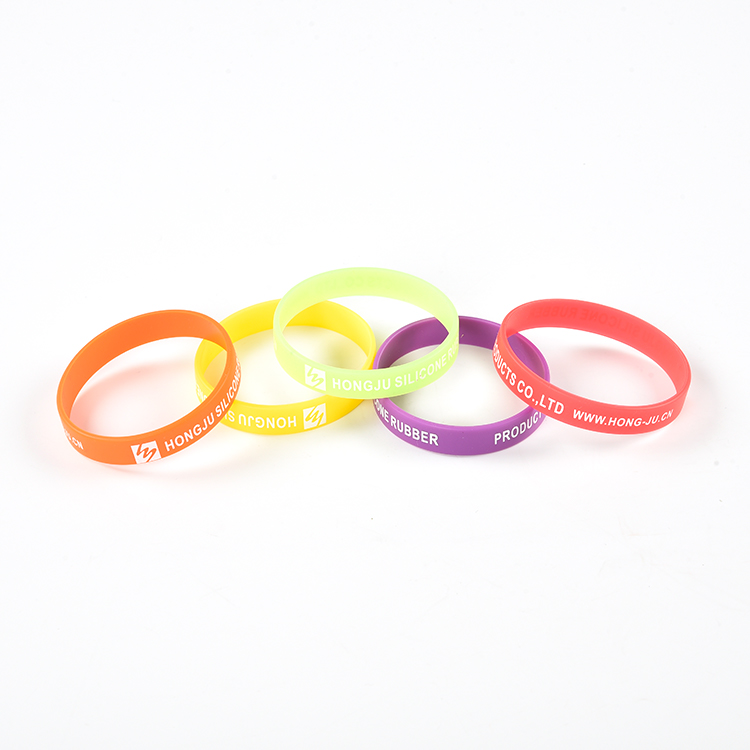 customized popular colorful silicone rubber bracelets for decoration