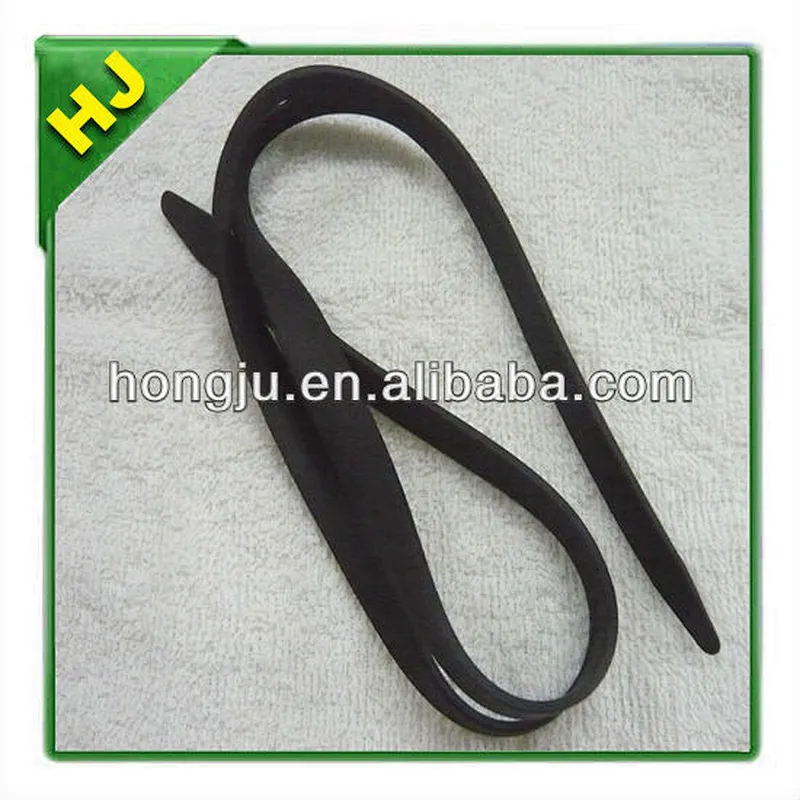 Soft silicone strap for swim goggles